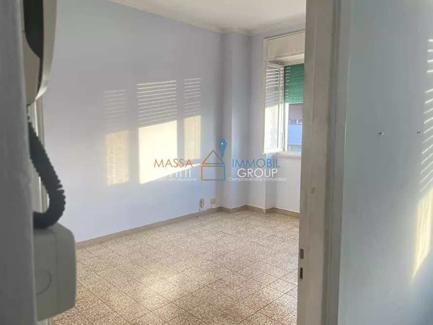 Immagine 7 di Ufficio in affitto  in Via Cesare Beccaria 9 a Massa