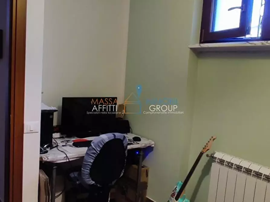 Immagine 12 di Porzione di casa in vendita  in Via Celia 11 a Massa