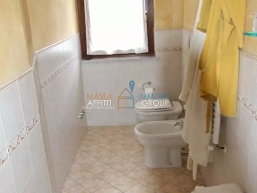 Immagine 23 di Villetta a schiera in vendita  in Via Canaletto 19 a Massa