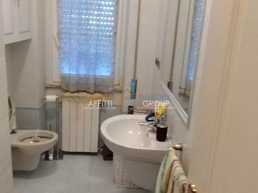 Immagine 14 di Trilocale in vendita  in Via Quercioli 233 a Massa