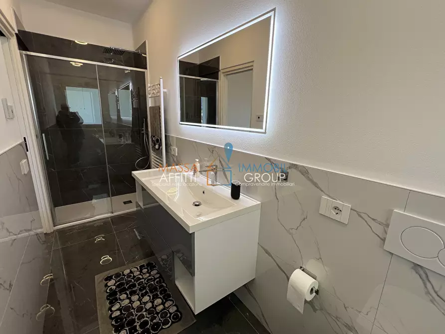 Immagine 59 di Villa in vendita  in Via Vaiana 91 a Pietrasanta