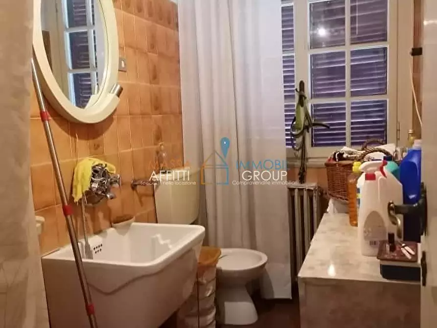 Immagine 14 di Pentalocale in vendita  in Via Benedetto Croce 157 a Massa