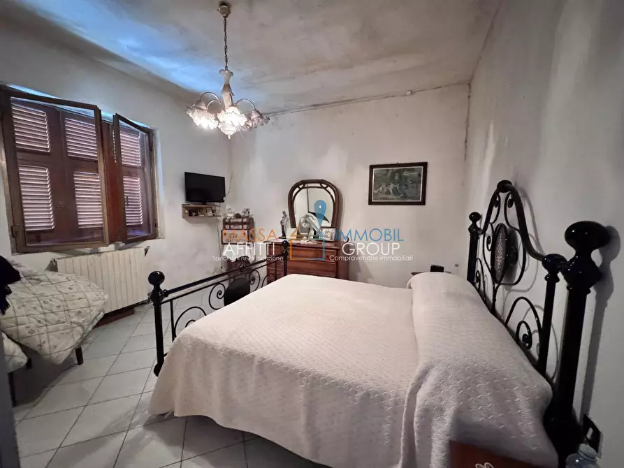 Immagine 51 di Casa indipendente in vendita  in Via Romolo Briglia 7 a Massa