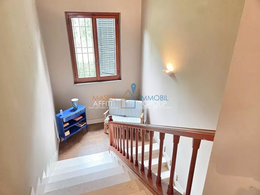 Immagine 17 di Villa in vendita  in Via dei Fortini 75 a Massa