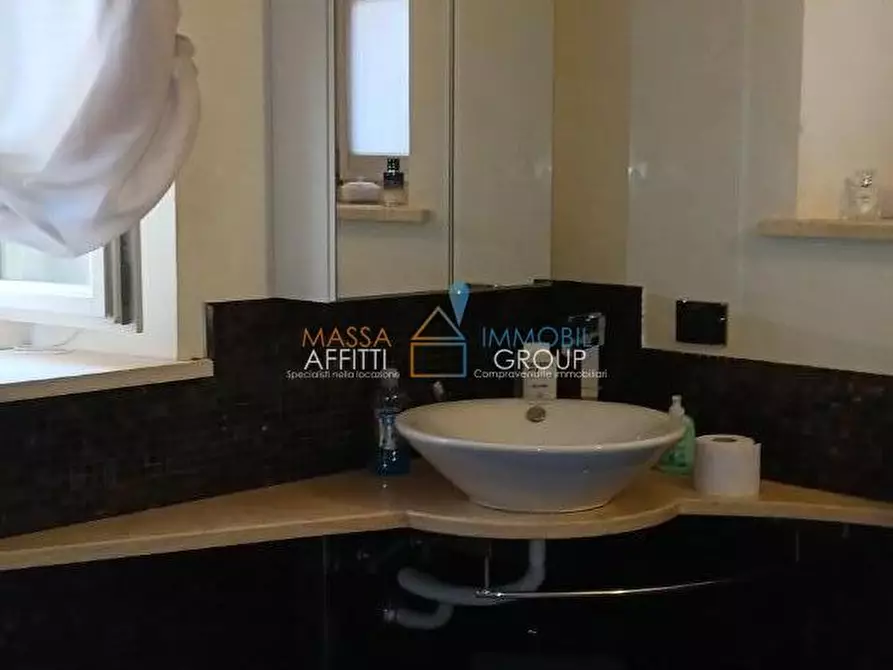 Immagine 40 di Terratetto in vendita  in Via Frigido 8 a Massa