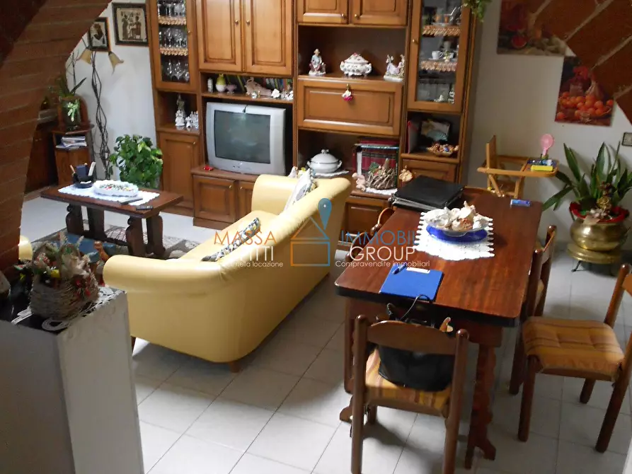Immagine 23 di Casa indipendente in vendita  in Via Alteta 112 a Massa