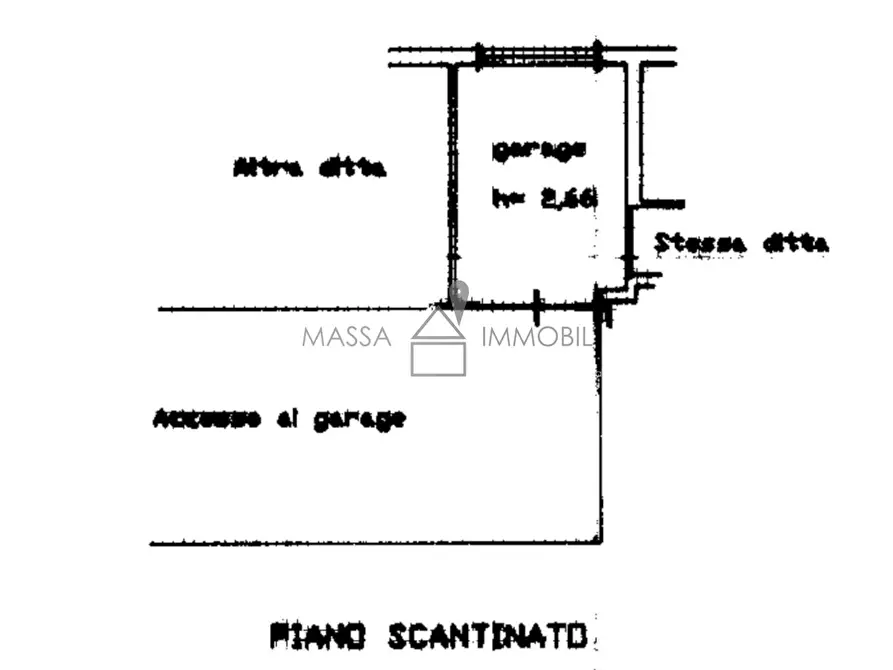 Immagine 35 di Quadrilocale in vendita  in Via Marina Vecchia 92 a Massa