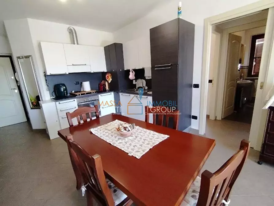 Immagine 3 di Trilocale in vendita  in Via Fiume 53 a Massa