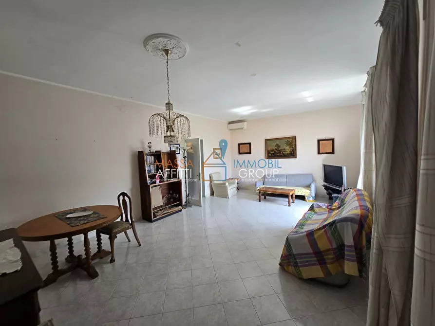 Immagine 10 di Pentalocale in affitto  in Via Giuseppe Garibaldi 10 a Carrara