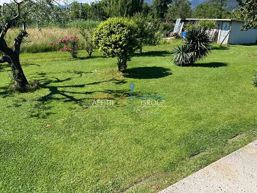 Immagine 25 di Porzione di casa in affitto  in Via Romana 202 a Massa