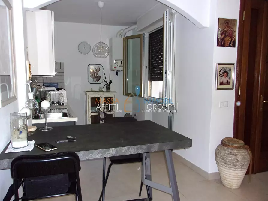 Immagine 8 di Pentalocale in vendita  in via rinchiostra a Massa