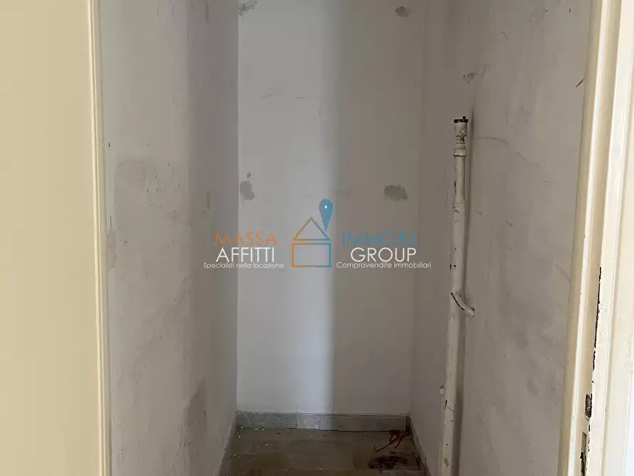 Immagine 15 di Quadrilocale in vendita  in Via Felice Cavallotti 8 a Carrara