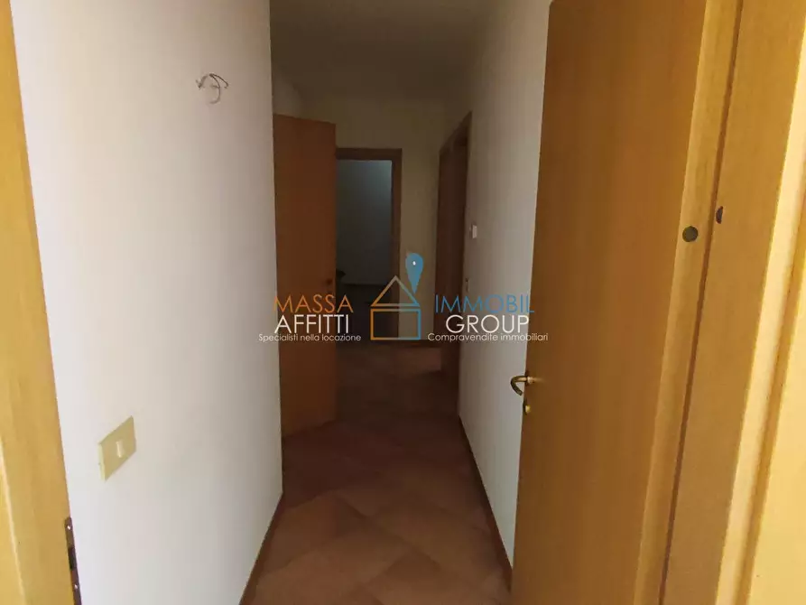 Immagine 6 di Quadrilocale in vendita  in Viale Eugenio Chiesa 6 a Massa