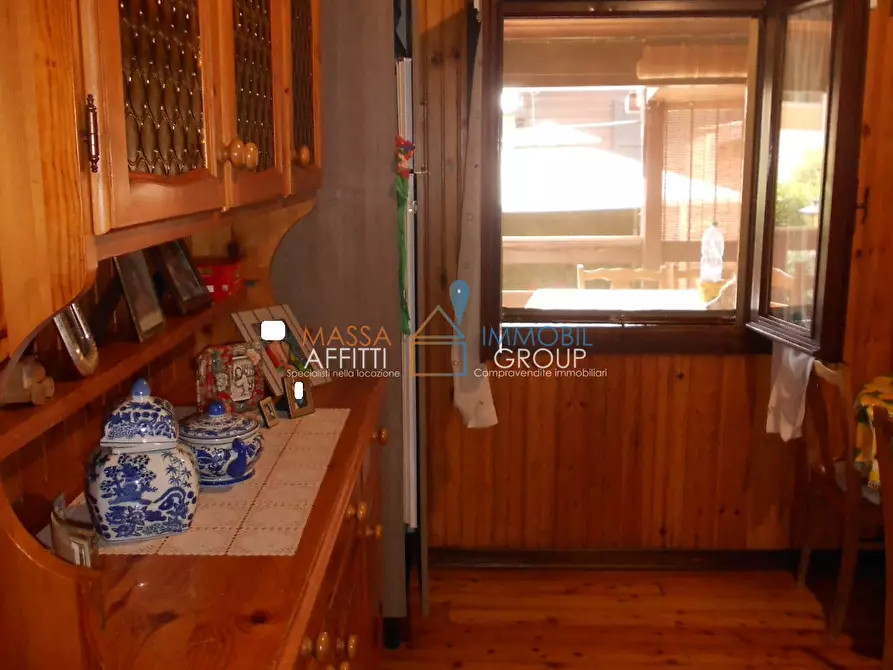 Immagine 2 di Casa indipendente in vendita  in Via Alteta 112 a Massa