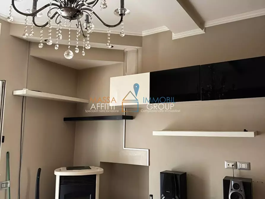 Immagine 2 di Terratetto in vendita  in Via Magenta 7 a Massa