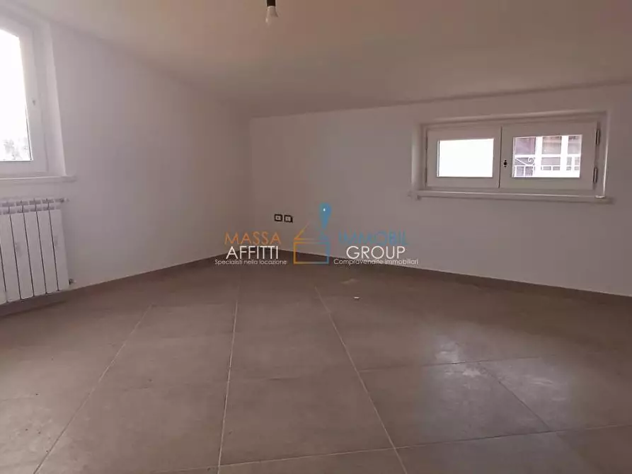 Immagine 10 di Villa in vendita  in Via Poggiolo 64 a Massa