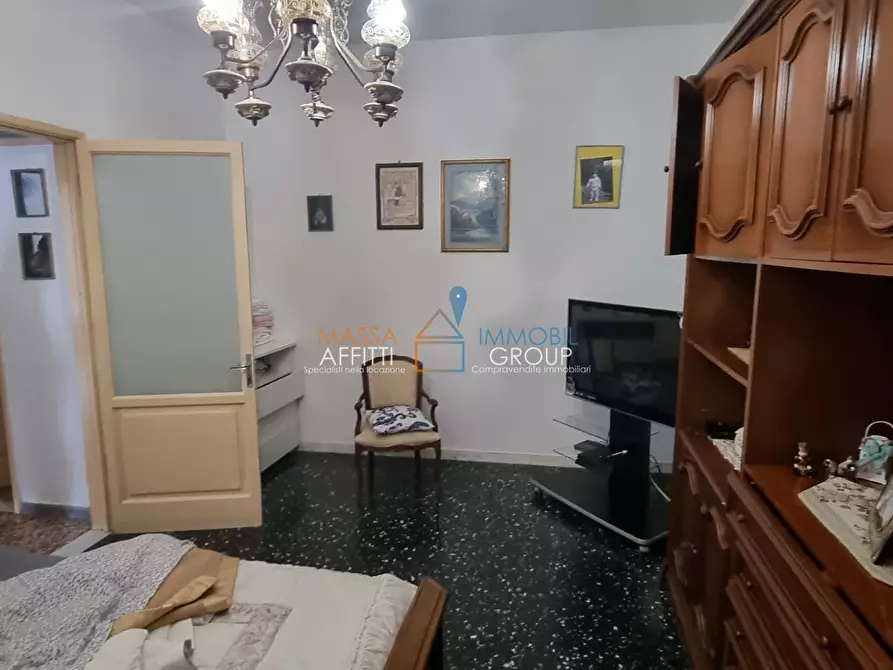Immagine 17 di Casa indipendente in vendita  in via luigi del mancino 20 a Massa