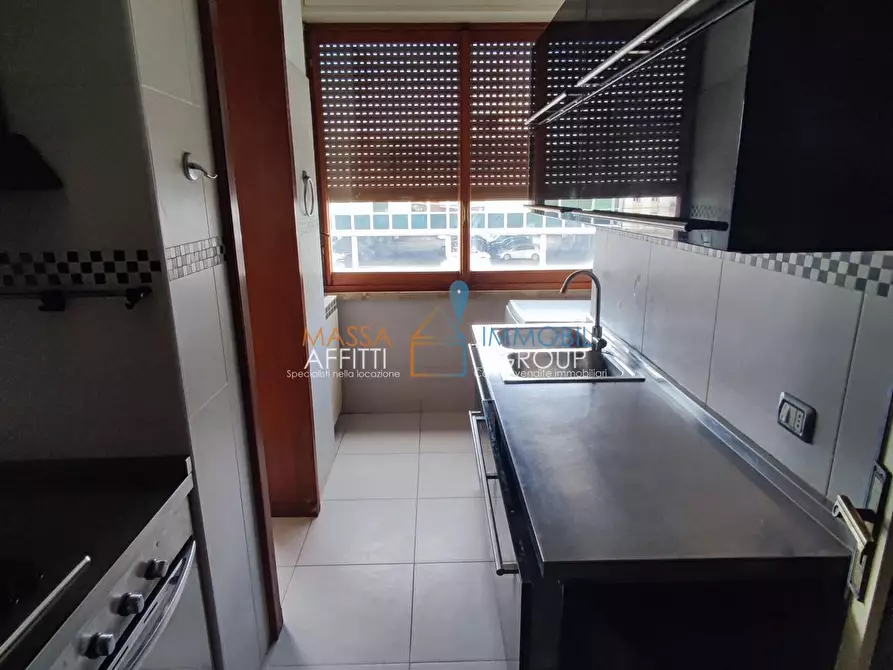 Immagine 7 di Pentalocale in vendita  in Via Democrazia 379 a Massa