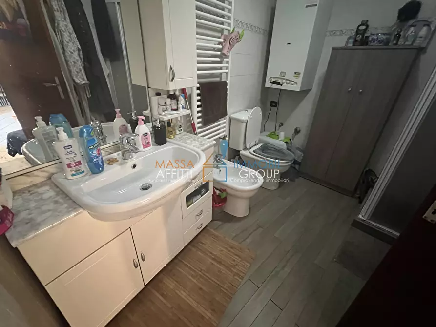 Immagine 25 di Quadrilocale in vendita  in Via Carlo Pisacane 10 a Carrara