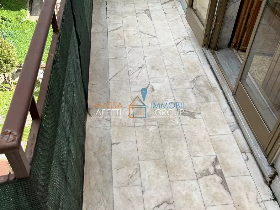 Immagine 6 di Pentalocale in vendita  in Via Francesco Lemmi 4 a Massa