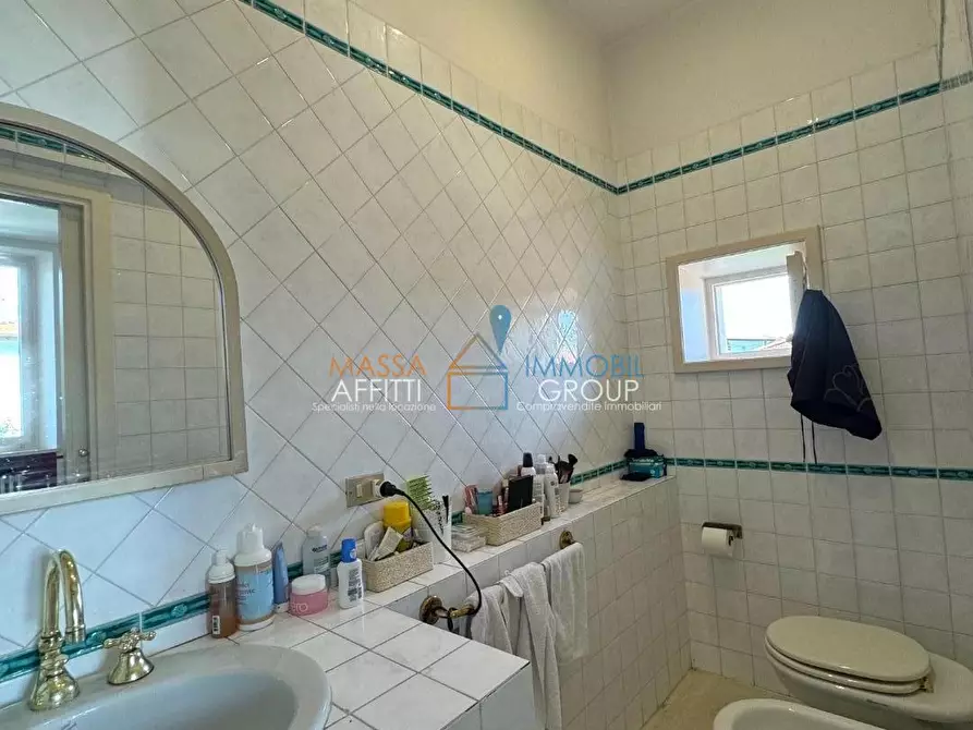 Immagine 14 di Pentalocale in vendita  in ⛉ Via Mazzini 20 a Forte Dei Marmi