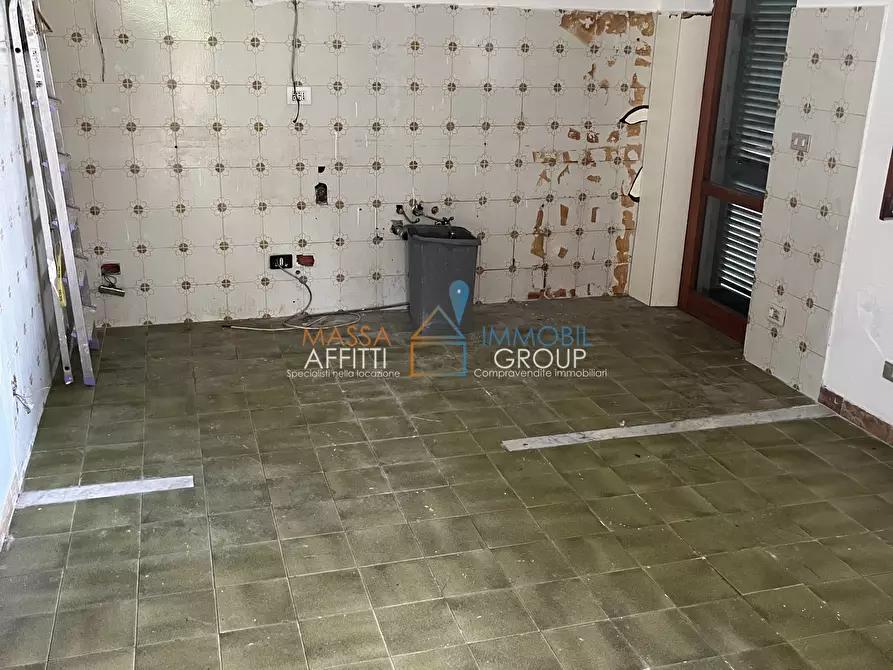 Immagine 5 di Porzione di casa in vendita  in Via dei Pioppi 6 a Massa