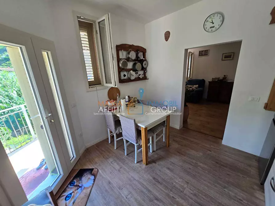Immagine 12 di Casa indipendente in vendita  in Via Villaggio Castagnara 269 a Massa