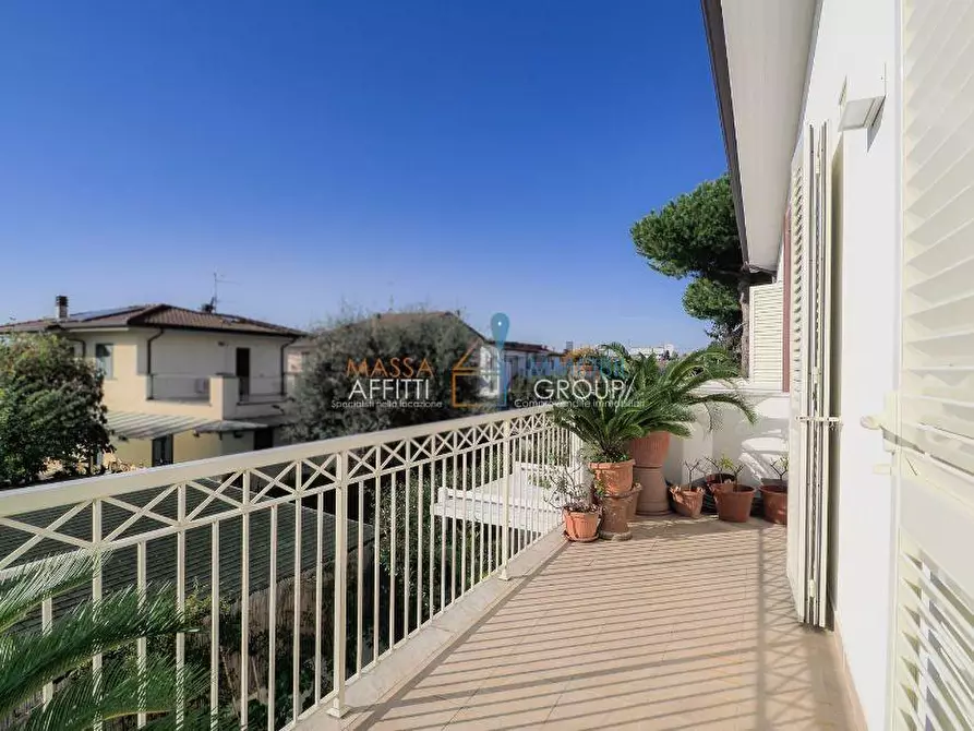 Immagine 11 di Villetta a schiera in vendita  in Via San Giuseppe Vecchio 3 a Massa