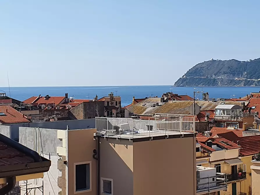 Immagine 9 di Attico in vendita  in Via Giuseppe Mazzini 38 a Alassio