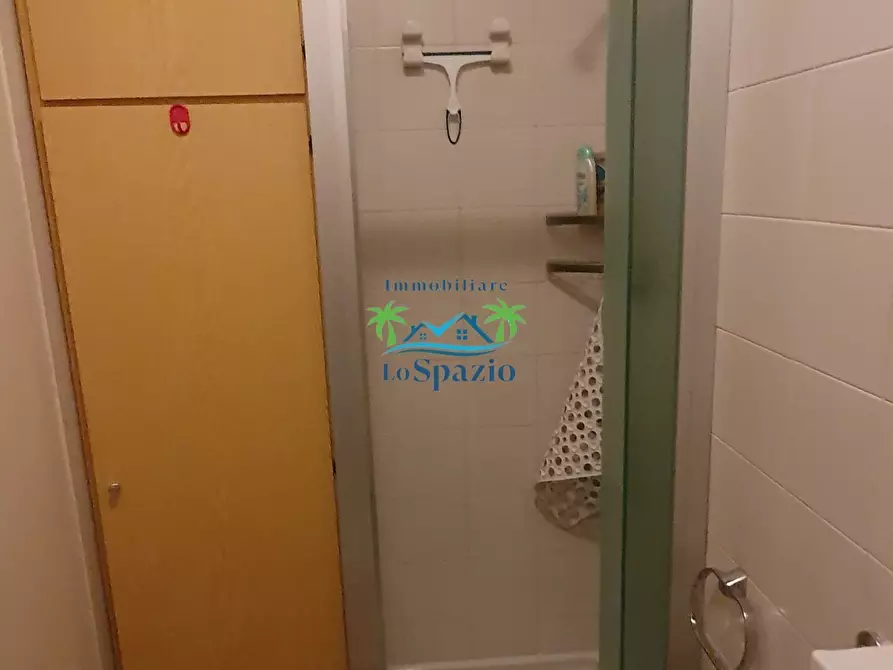 Immagine 15 di Bilocale in vendita  in Via Aurelia 224 a Andora