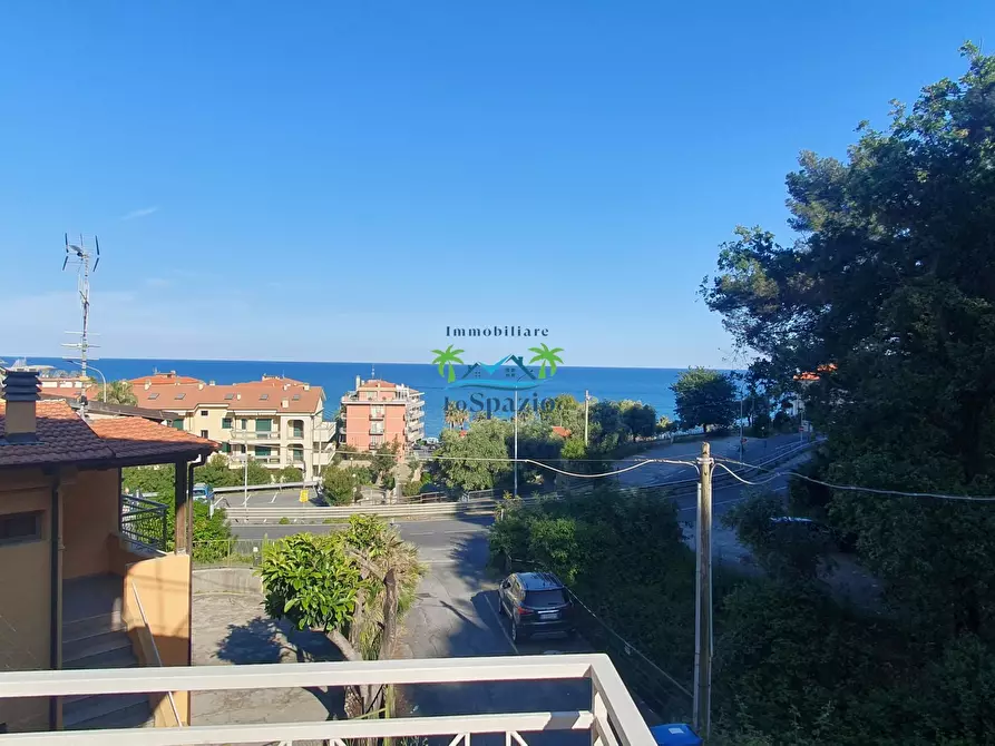 Immagine 18 di Bilocale in vendita  in Via Aurelia 224 a Andora