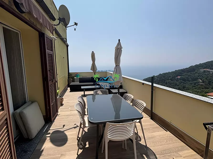 Immagine 22 di Trilocale in vendita  in strada della colla 50 a Andora