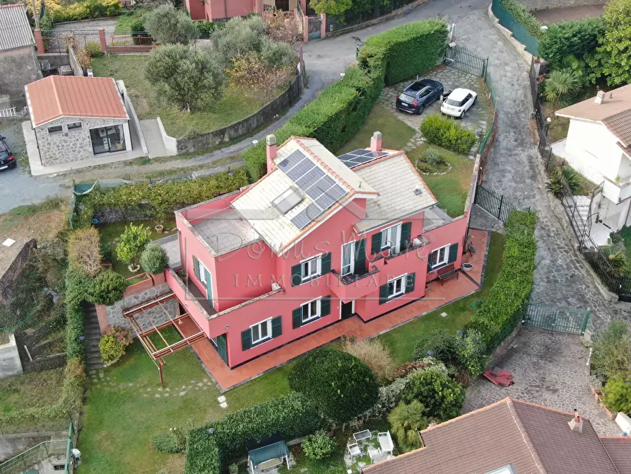 Immagine 34 di Villa in vendita  a Celle Ligure