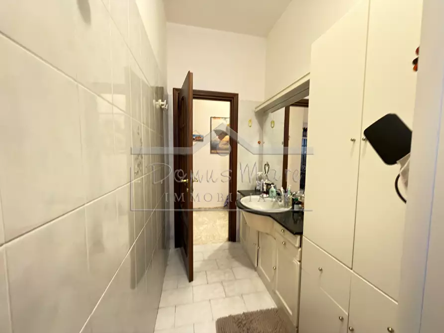 Immagine 23 di Trilocale in vendita  in VIA  DELLA COSTITUZIONE 16 a Albenga