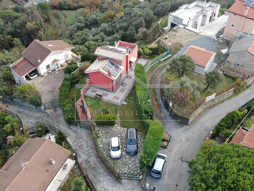 Immagine 27 di Villa in vendita  a Celle Ligure