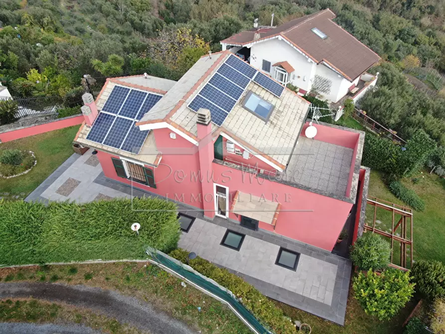 Immagine 26 di Villa in vendita  a Celle Ligure