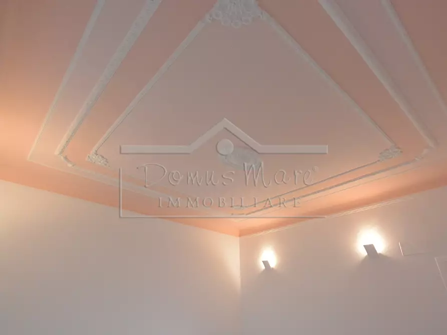 Immagine 7 di Pentalocale in affitto  in VIA BRIGNONI 3 a Savona