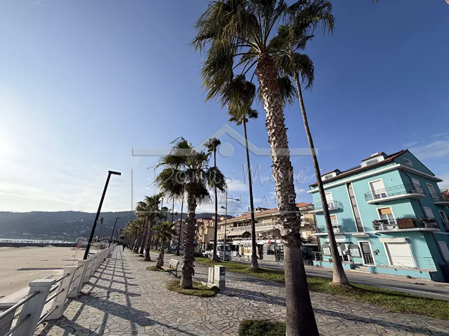 Immagine 45 di Trilocale in vendita  in Sant'Ambrogio 30 a Andora