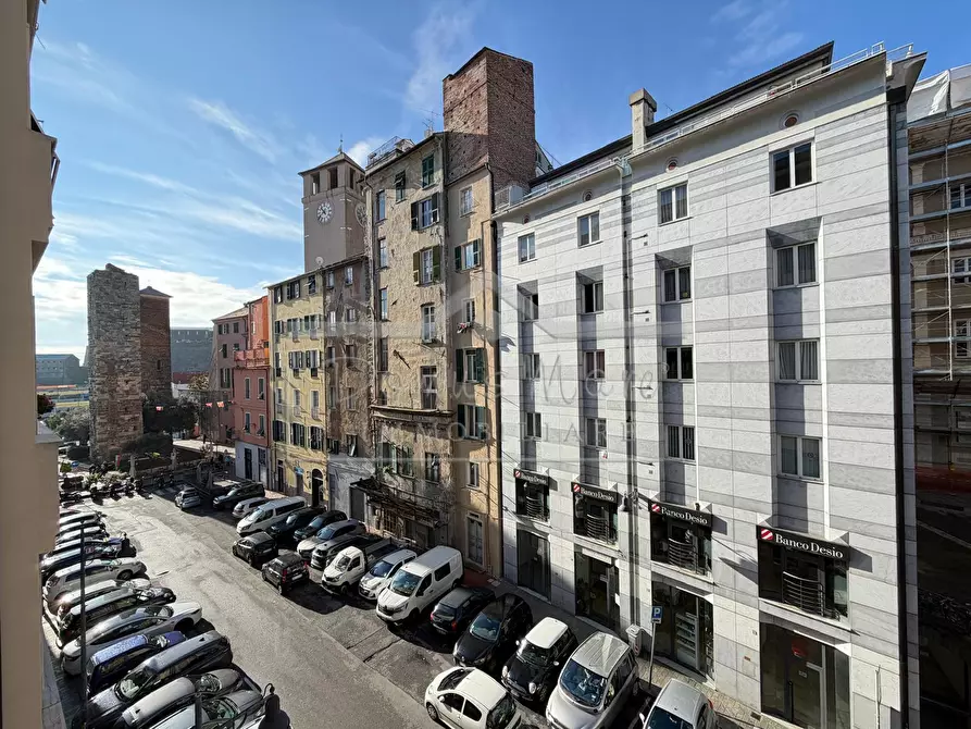 Immagine 5 di Pentalocale in vendita  in Via Orefici 3 a Savona