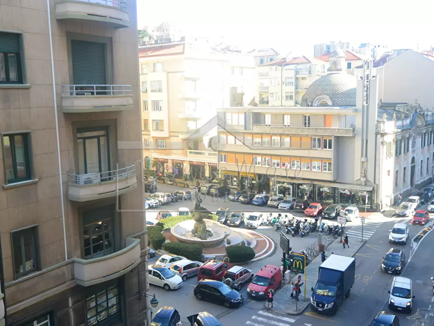 Immagine 4 di Pentalocale in affitto  in VIA BRIGNONI 3 a Savona