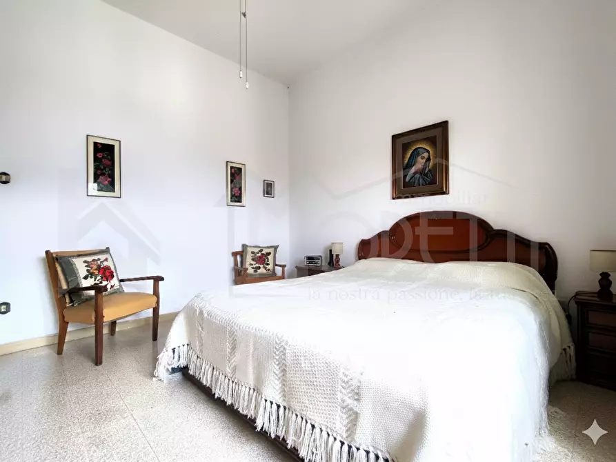 Immagine 15 di Pentalocale in vendita  in Viale Mameli a Livorno