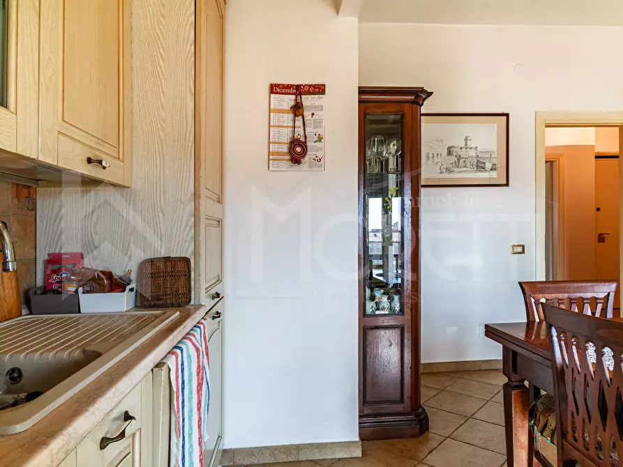 Immagine 16 di Quadrilocale in vendita  in Via San Jacopo In Acquaviva a Livorno