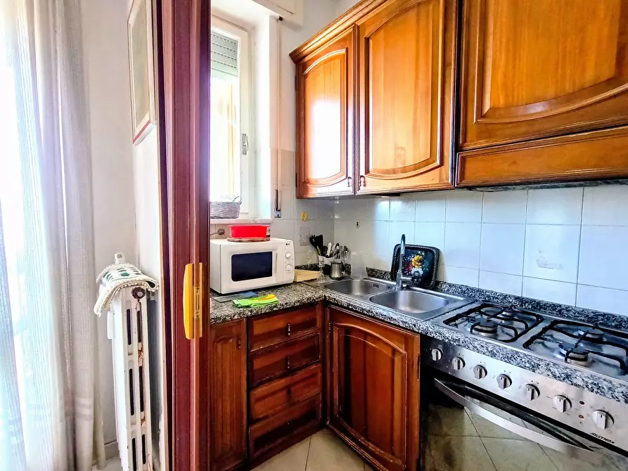 Immagine 11 di Quadrilocale in vendita  in Via Antonio Rosmini Serbati a Livorno