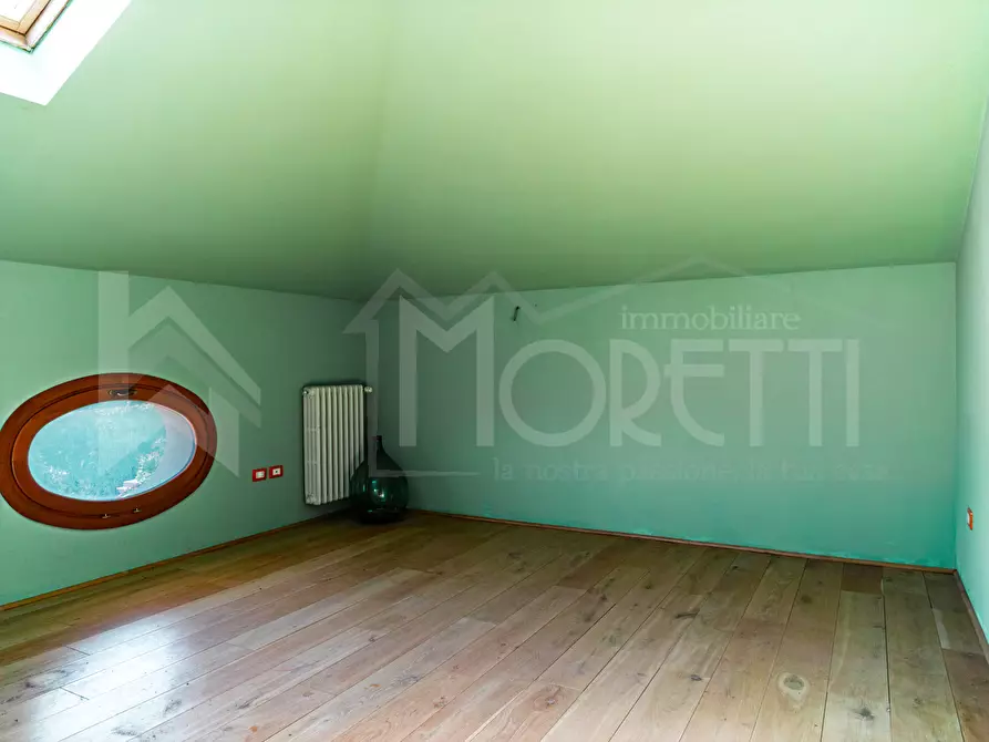 Immagine 69 di Villa in vendita  in Via Parrana San Martino a Collesalvetti