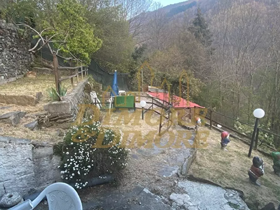 Immagine 53 di Villetta a schiera in vendita  a Aurano