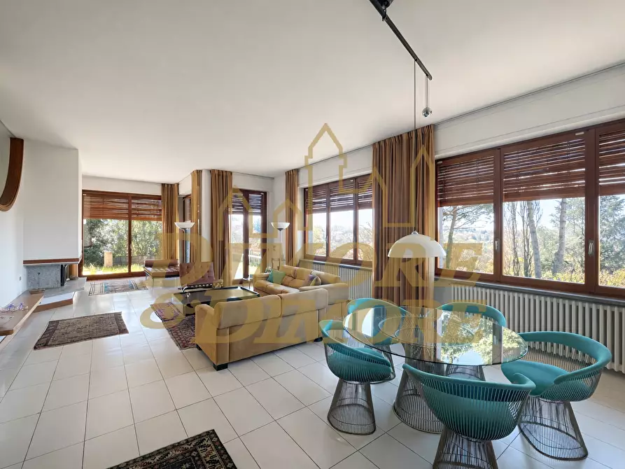 Immagine 3 di Villa in vendita  in Via Ludovico Ariosto 18 a Varese