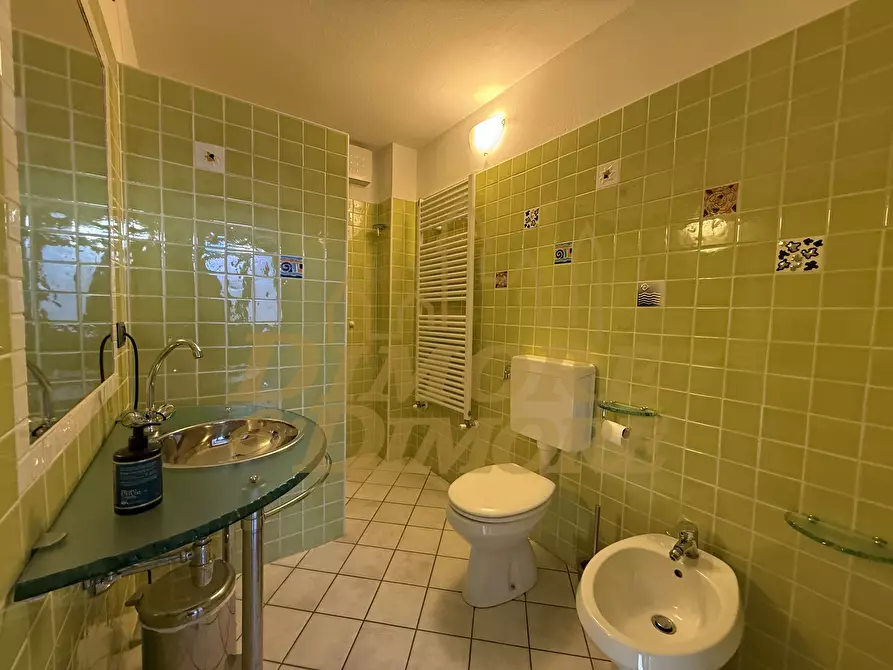 Immagine 41 di Casa indipendente in vendita  in Via Vico 3 a Caprezzo