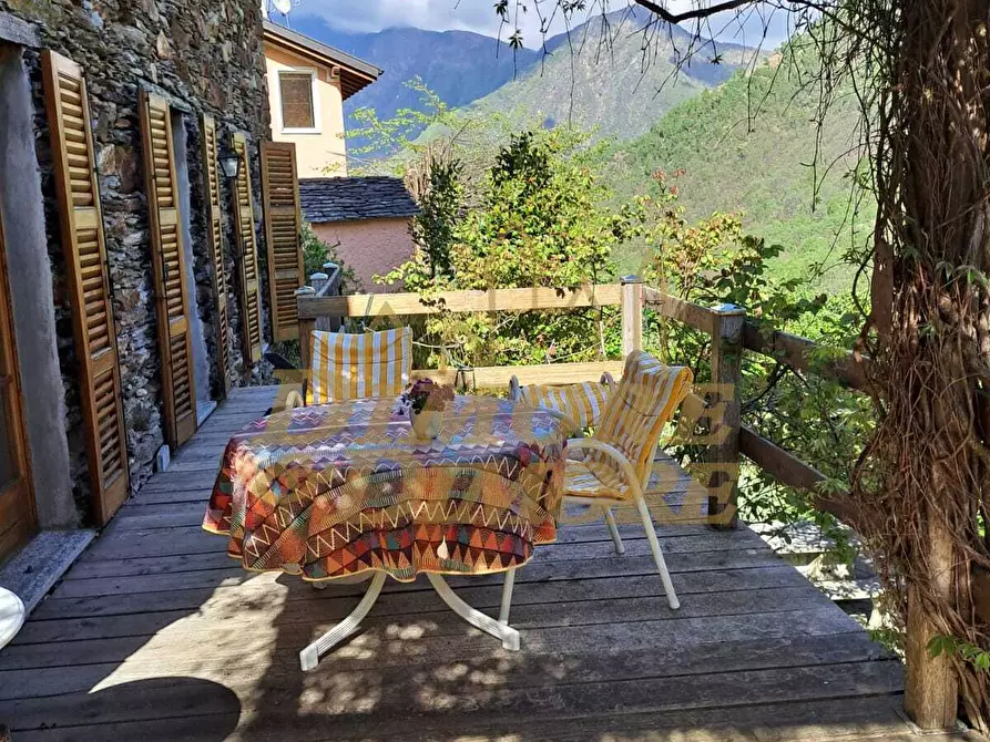 Immagine 25 di Baita in vendita  a Gurro