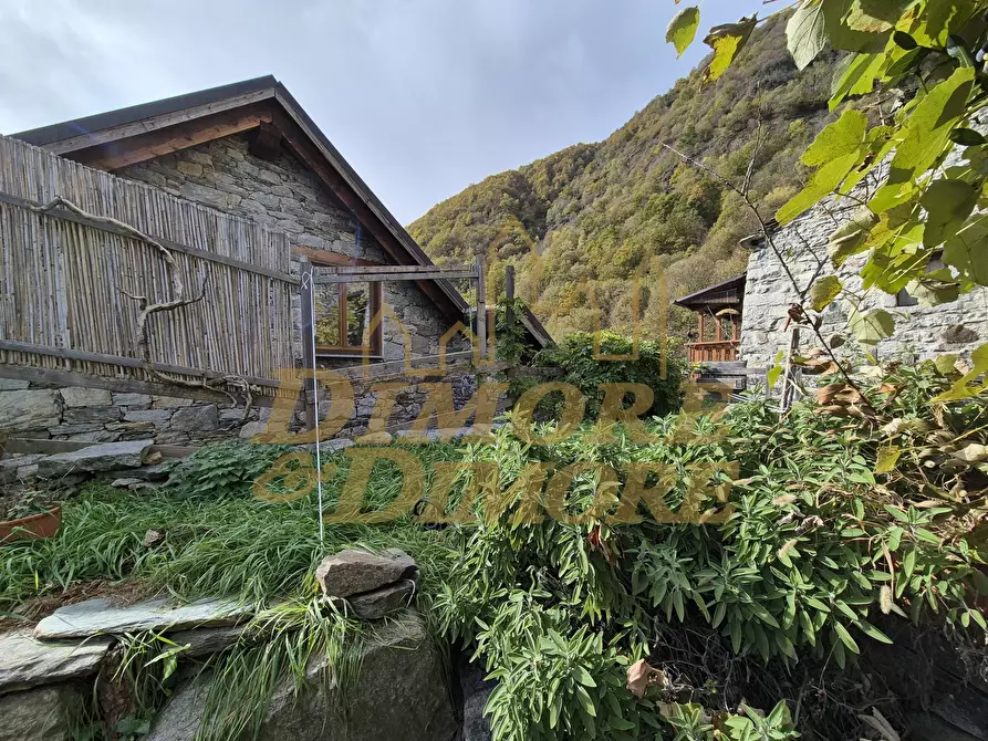 Immagine 42 di Casa indipendente in vendita  in Valleggia a Montescheno