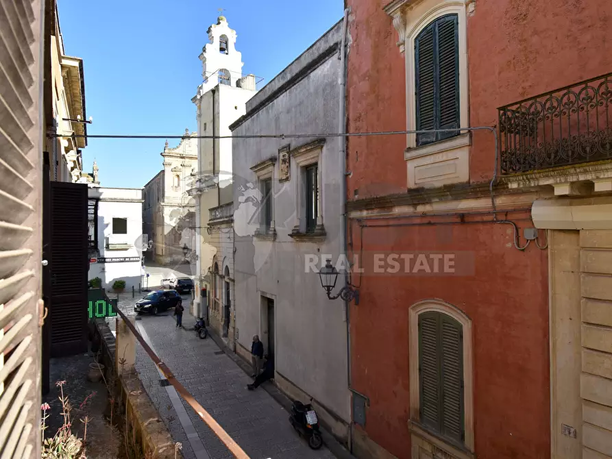 Immagine 25 di Casa indipendente in vendita  in Via G. Leuzzi 11 a Galatone
